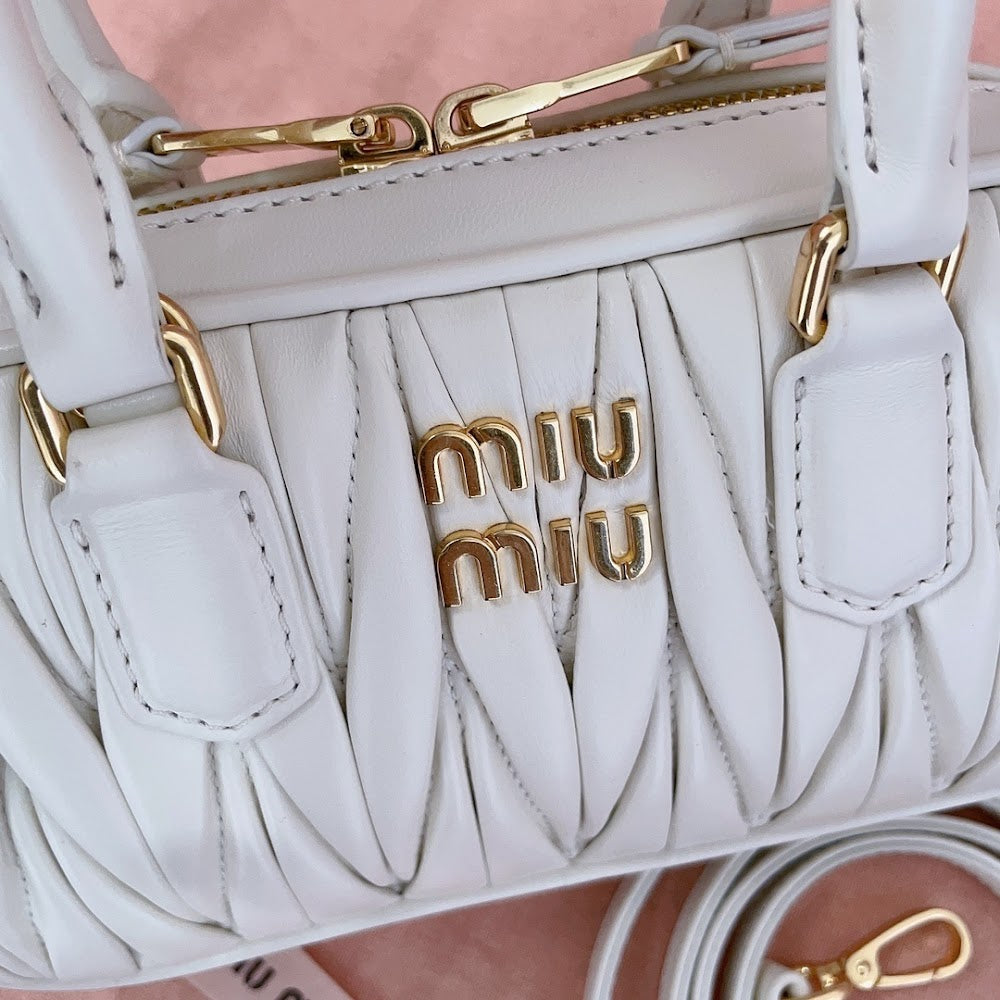 Dragons Bags Miun Miun Luxury Bag --123335