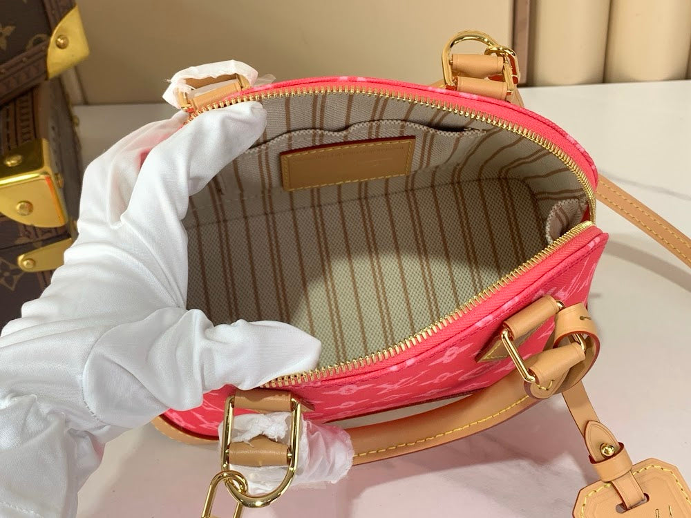 Dragons Bags ln Luxury Bag --57121
