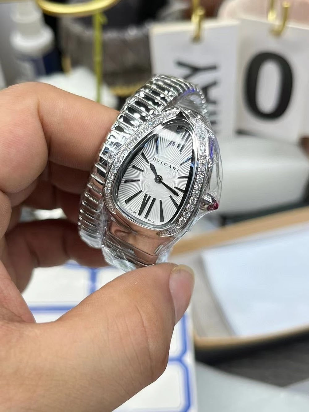 Dragons Bags Luxury Designer Watch --103804