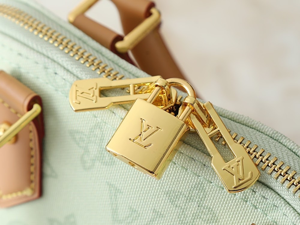 Dragons Bags ln Luxury Bag --77793