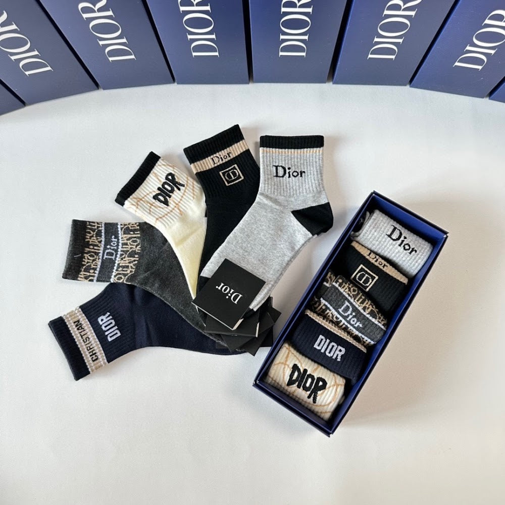Dragons Bags Premium Luxury Socks --97812