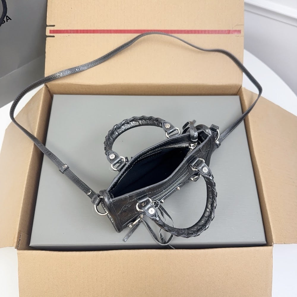 Dragons Bags Balenciaga Luxury Bag --110850