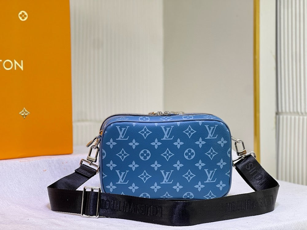 Dragons Bags ln Luxury Bag --70551