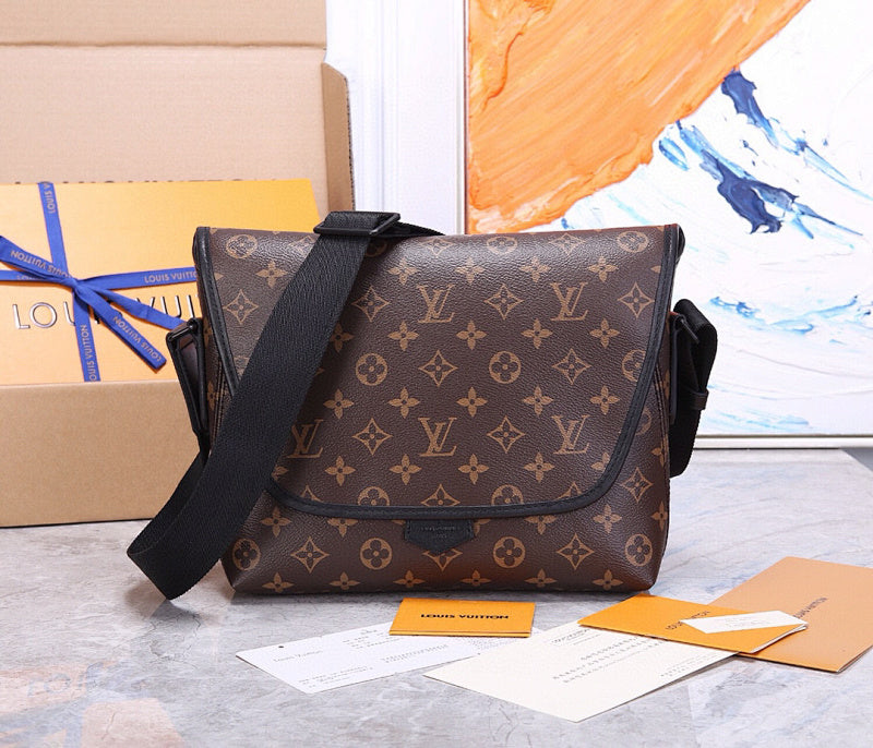 Dragons Bags ln Luxury Bag --70501