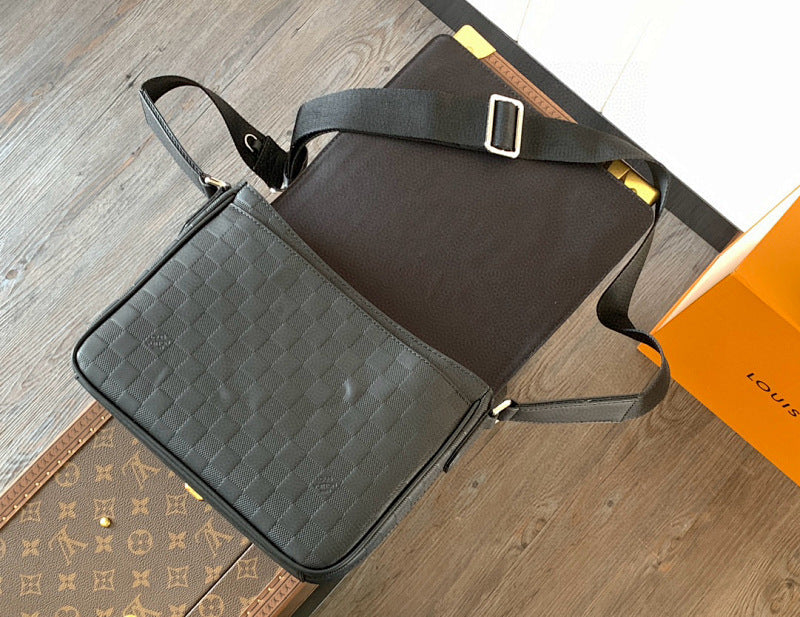 Dragons Bags ln Luxury Bag --71265
