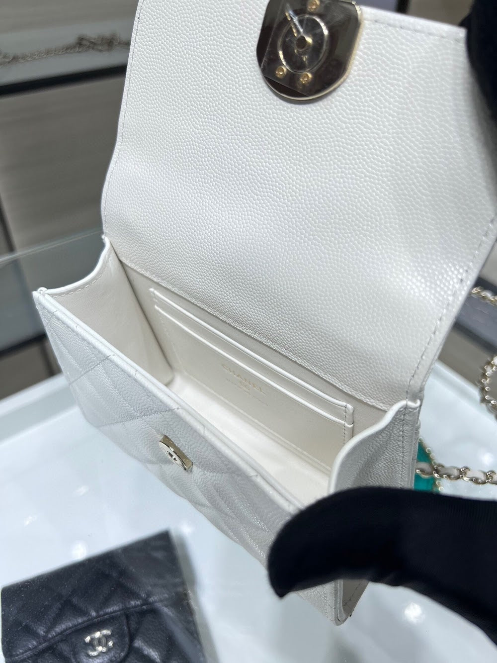 new-luxury-designer-bags-nm9973