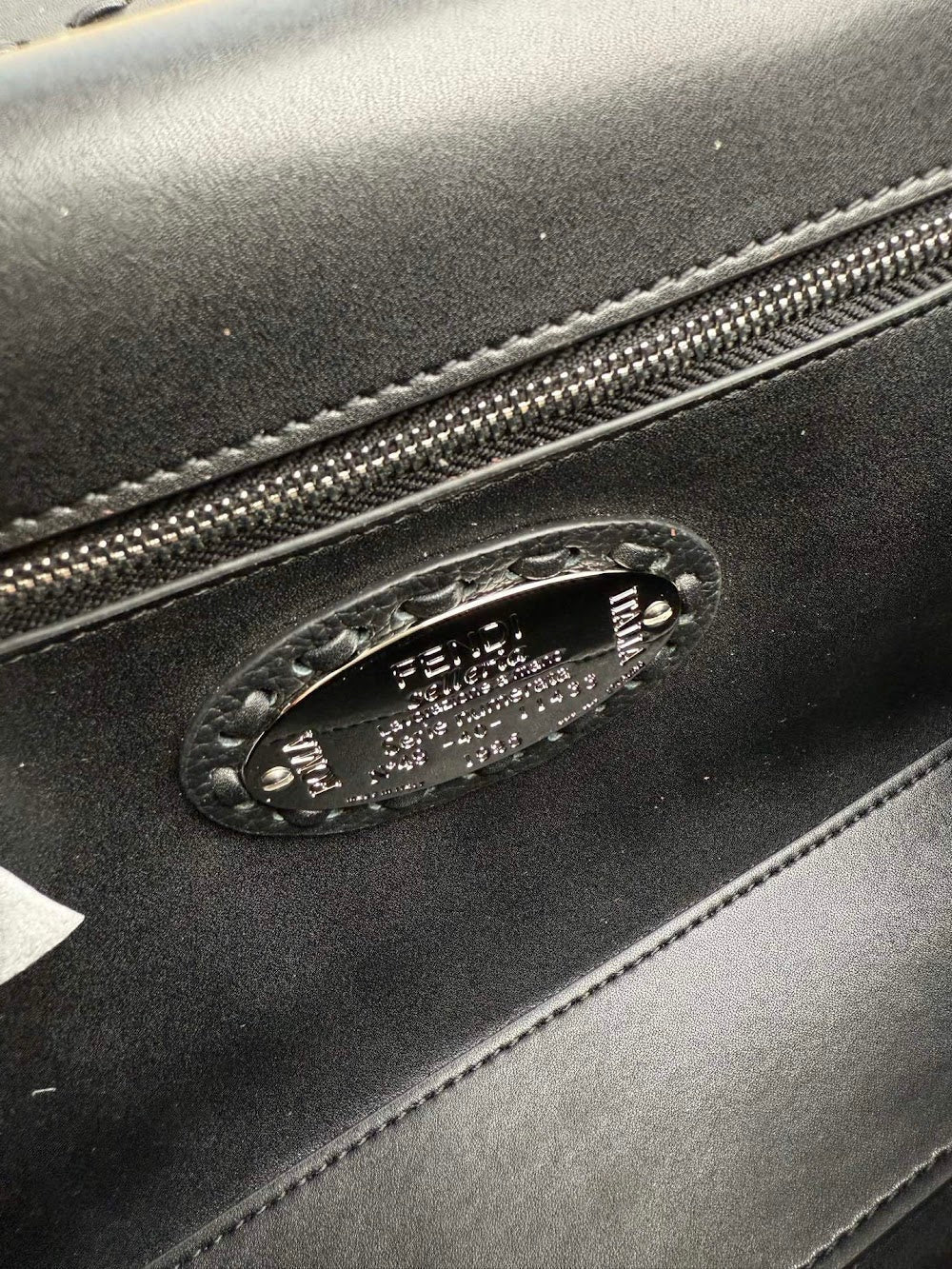 new-designer-premium-bags-nm15704
