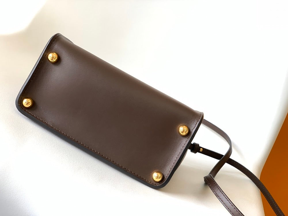 new-luxury-designer-bags-nm15350