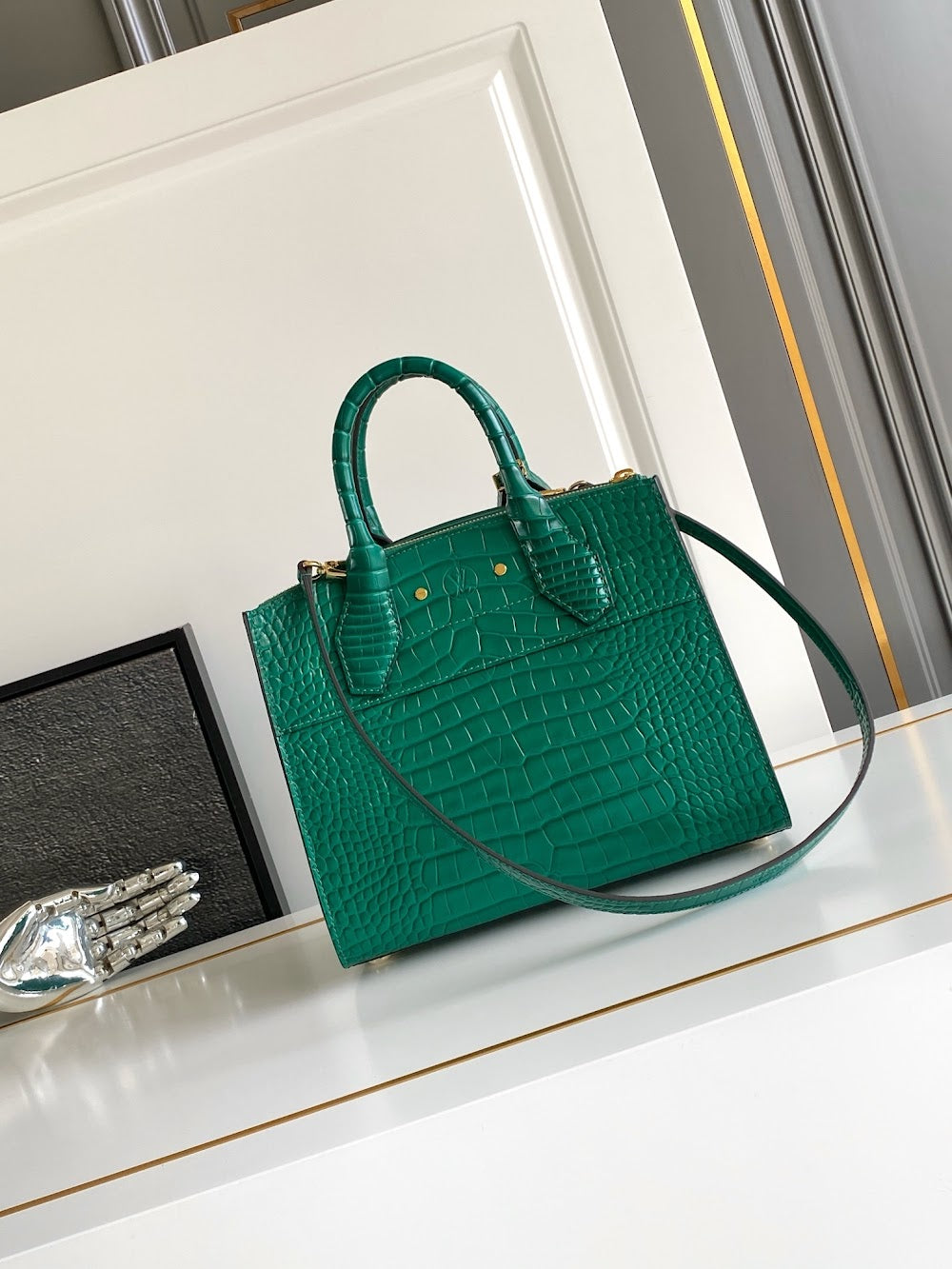 Dragons Bags ln Luxury Bag --96198