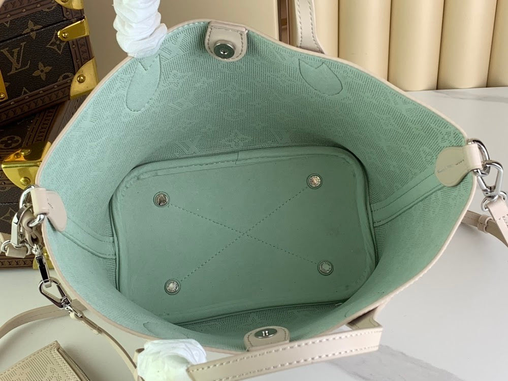 Dragons Bags ln Luxury Bag --62339