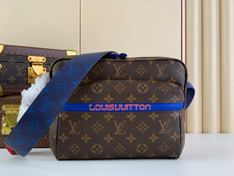Dragons Bags ln Luxury Bag --68814