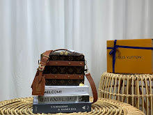 new-luxury-designer-bags-nm4897