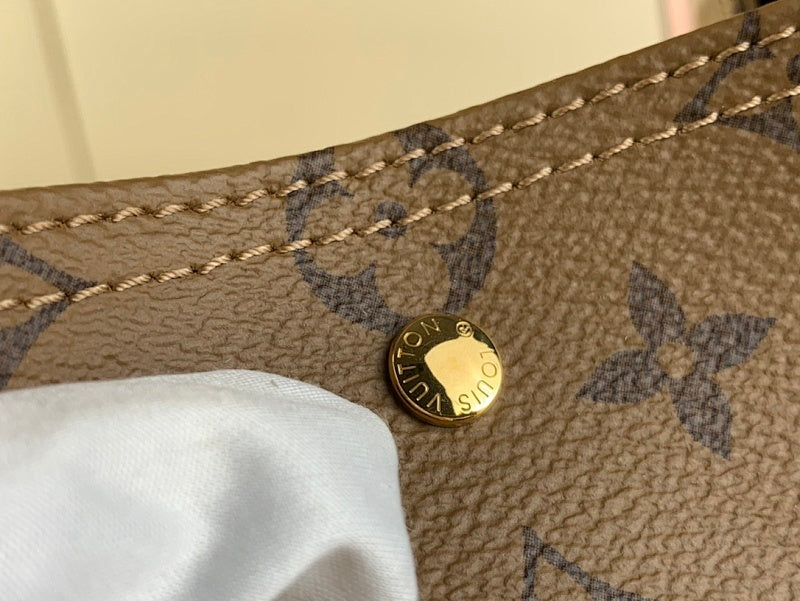 Dragons Bags ln Luxury Bag --62025