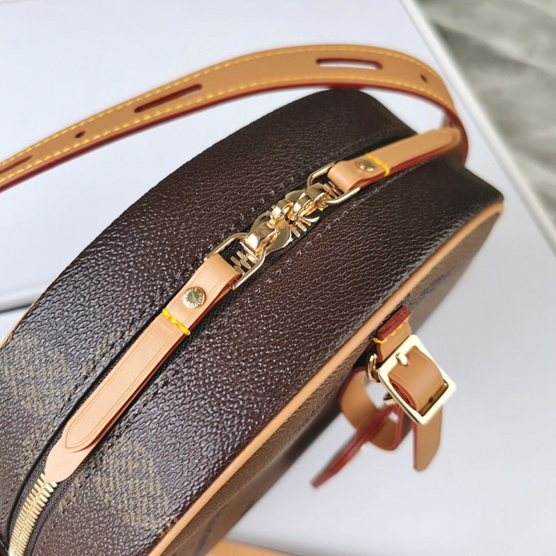 Dragons Bags ln Luxury Bag --67004
