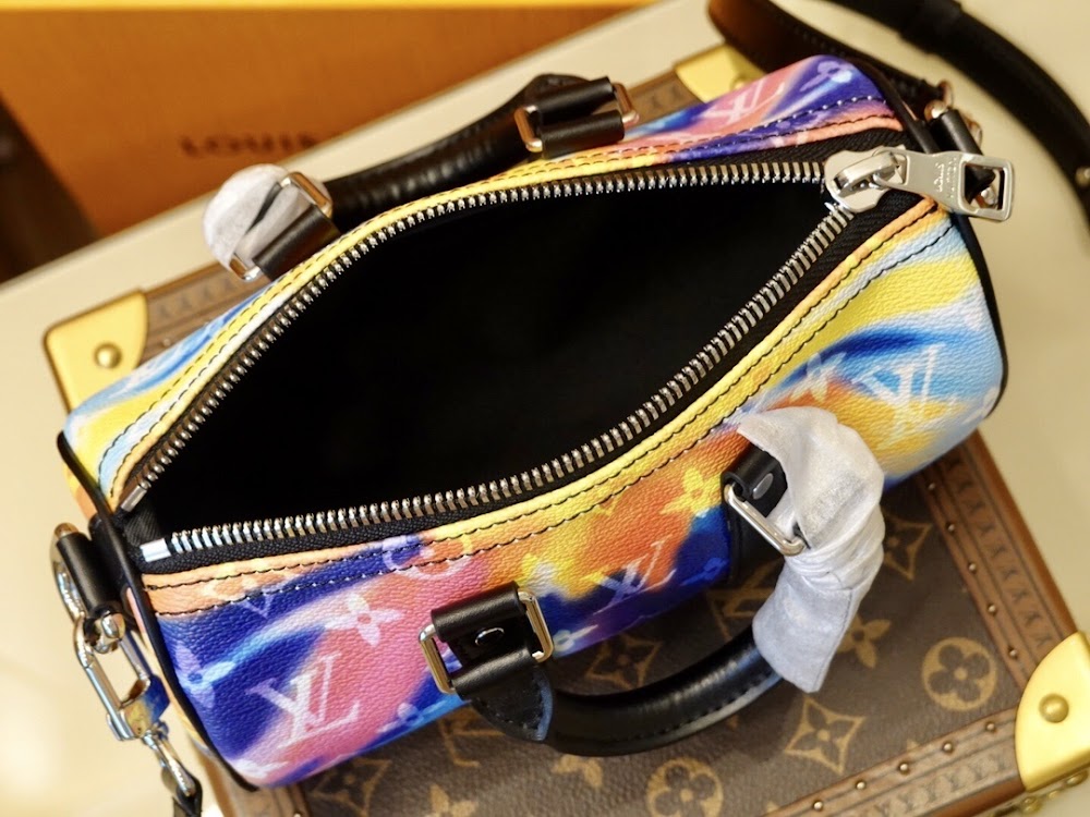 Dragons Bags ln Luxury Bag --66556