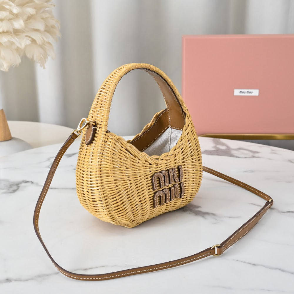 Dragons Bags Miun Miun Luxury Bag --123549