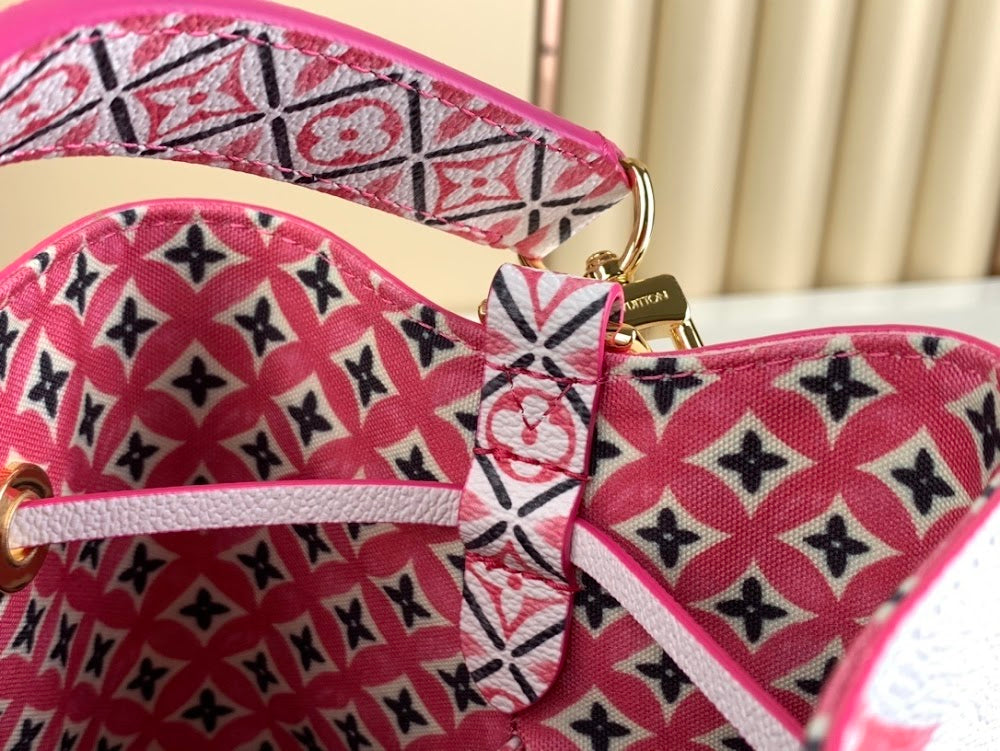 Dragons Bags ln Luxury Bag --61697