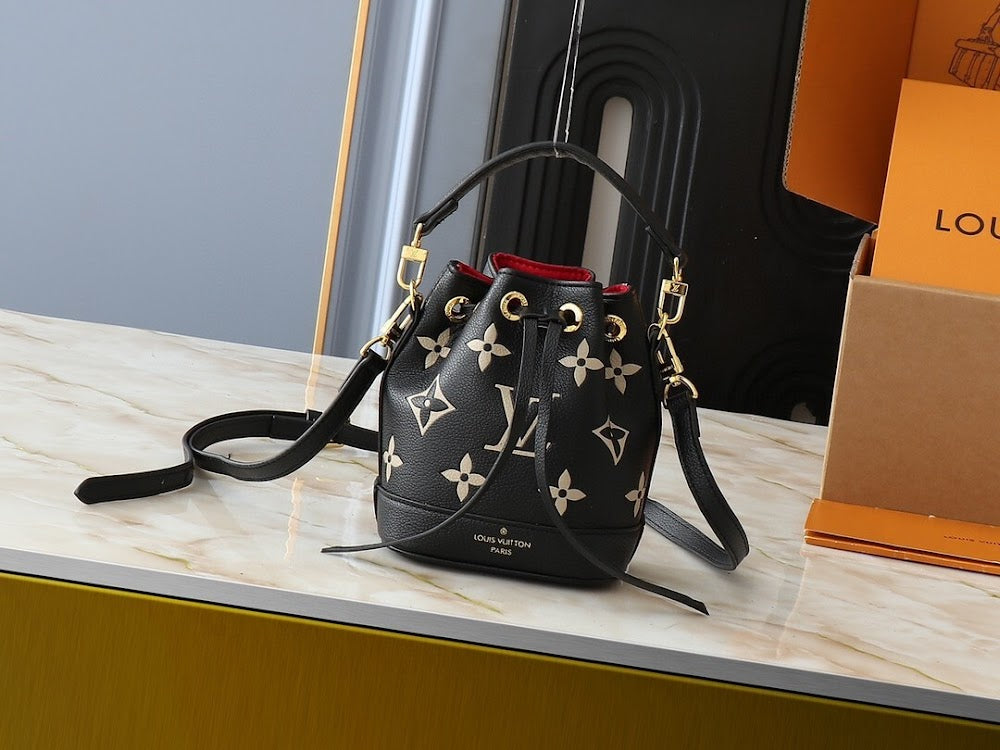 Dragons Bags ln Luxury Bag --76683