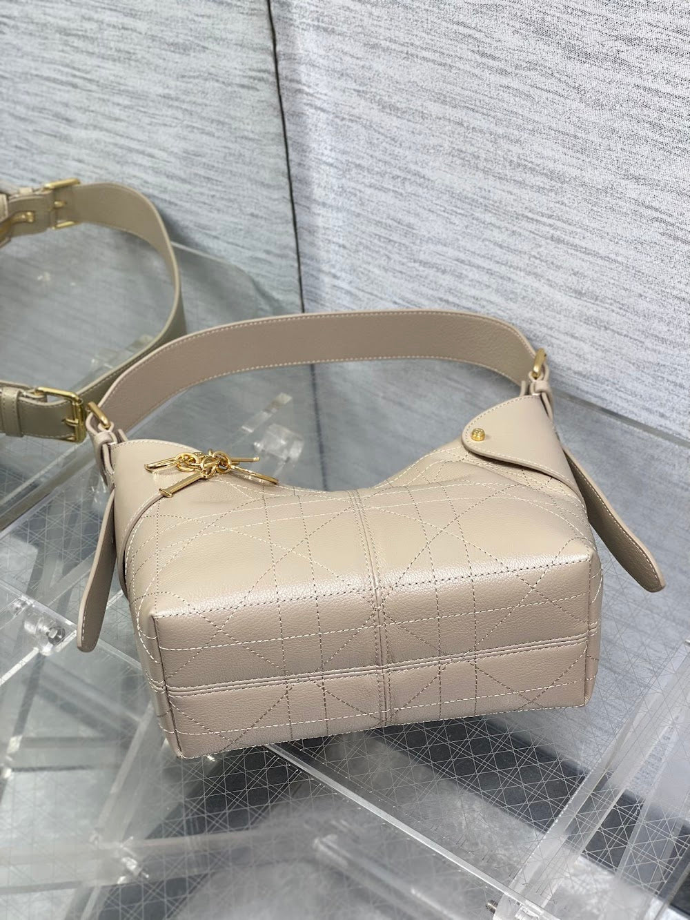 Dragons BagsDiorn Luxury Bag --116081