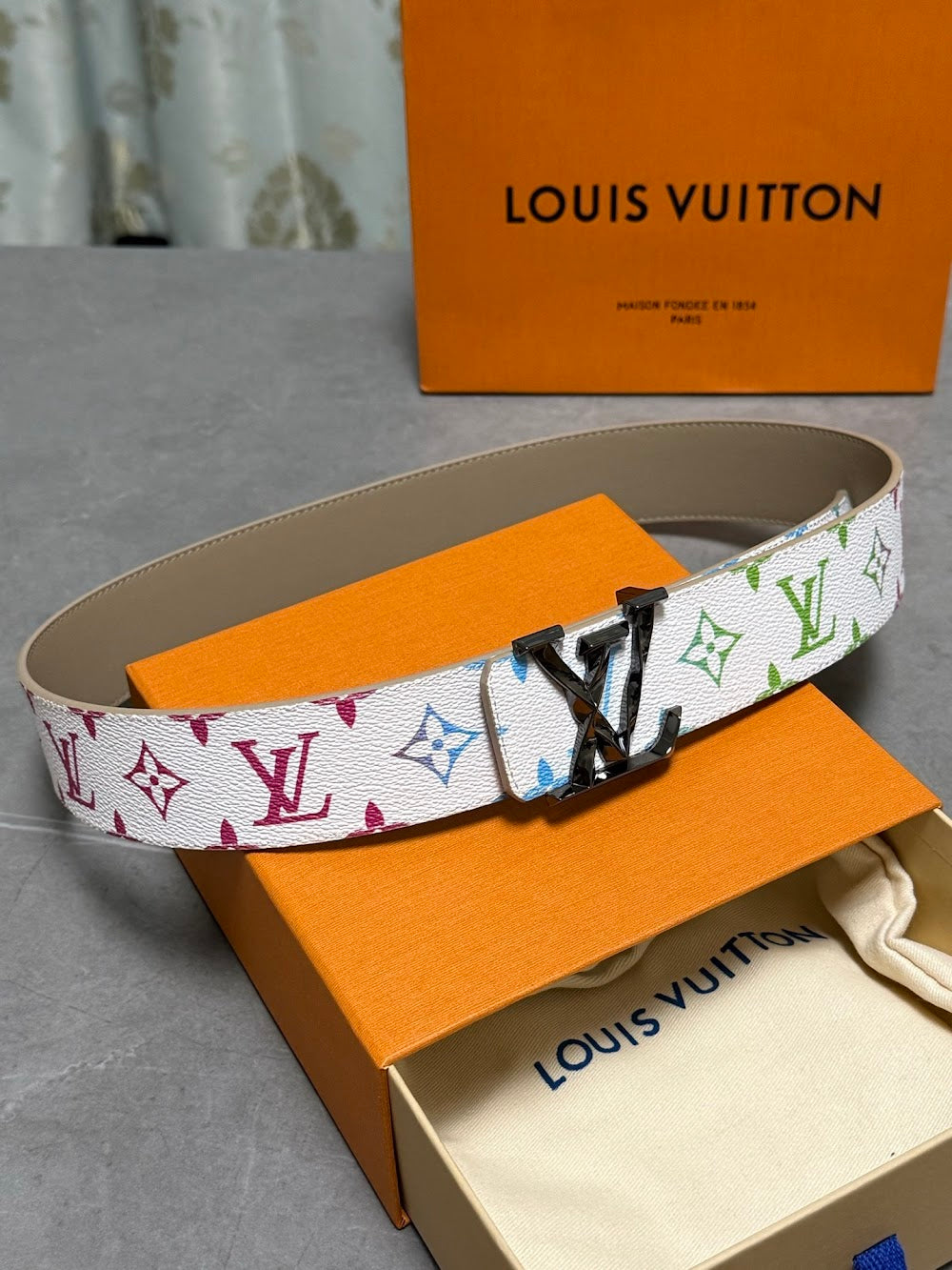 Dragons Bags ln Luxury Belt --106697
