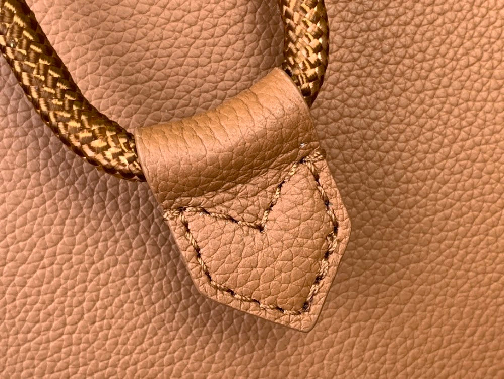 Dragons Bags ln Luxury Bag --97298