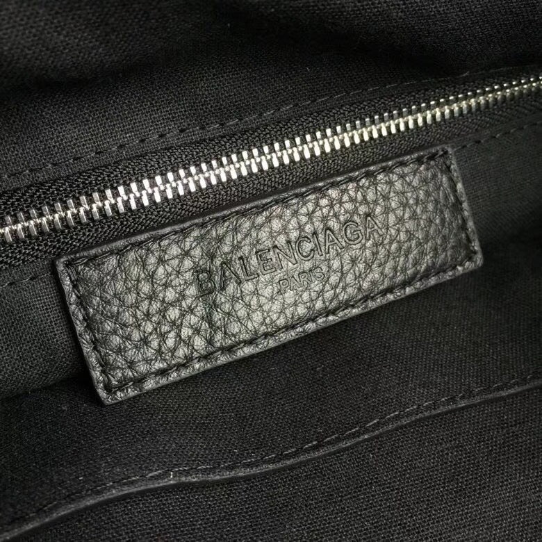 new-luxury-designer-bags-nm10825