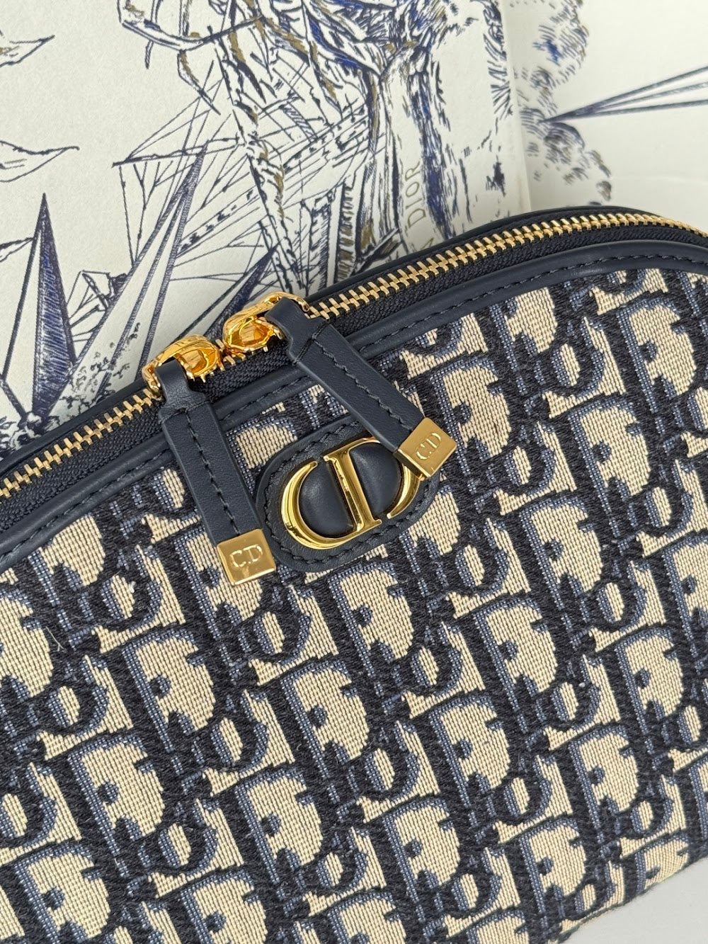 Dragons BagsDiorn Luxury Bag --114820