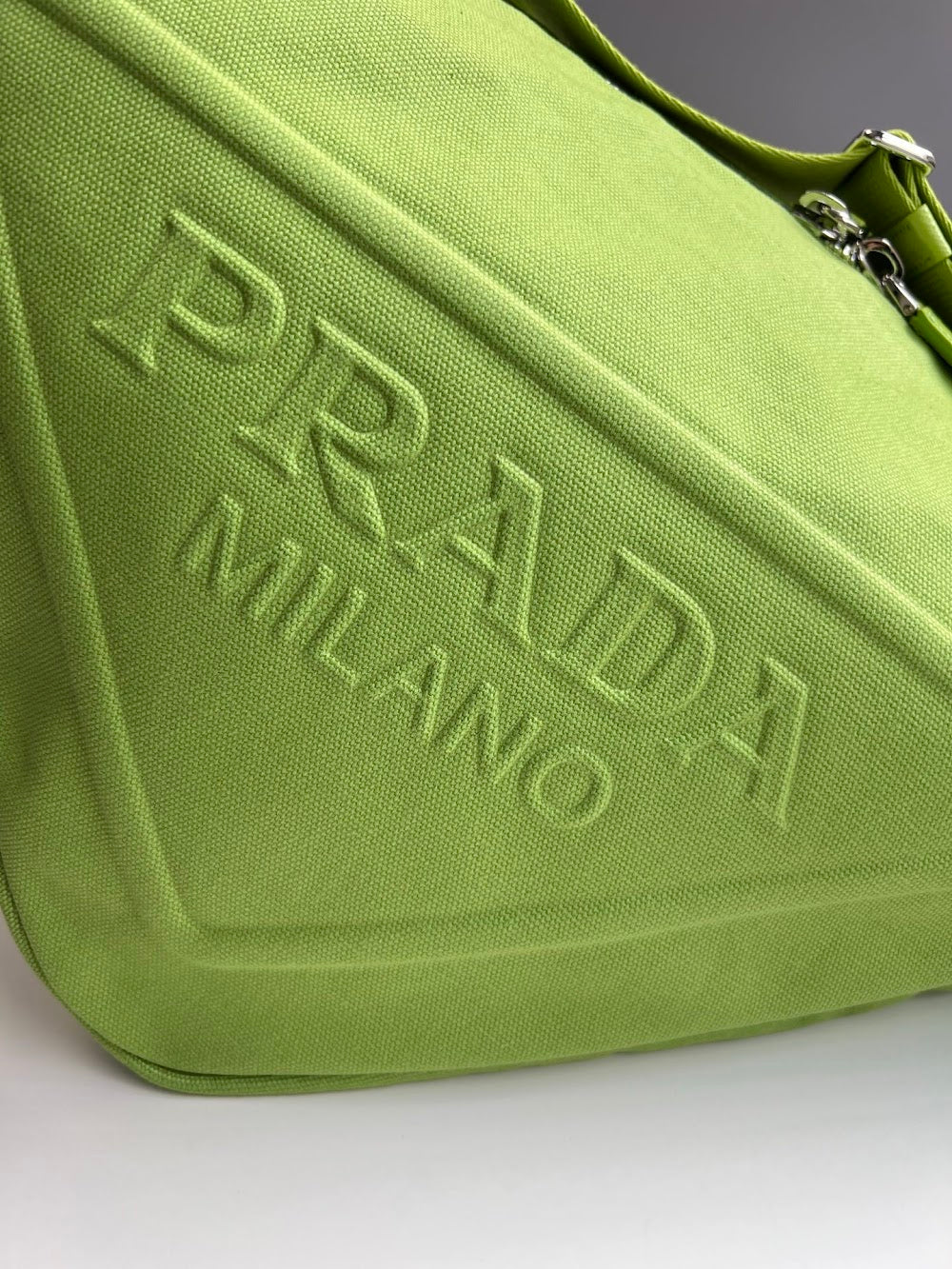 Dragons Bags Pradn Luxury Bag --102643