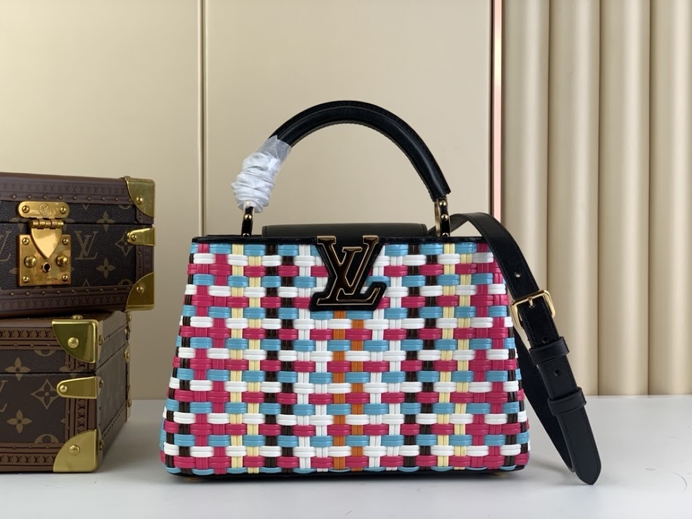 Dragons Bags ln Luxury Bag --68557