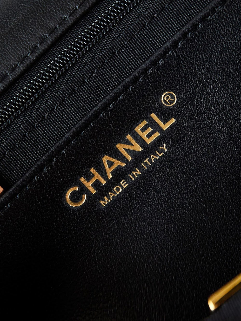 new-luxury-designer-bags-nm9980