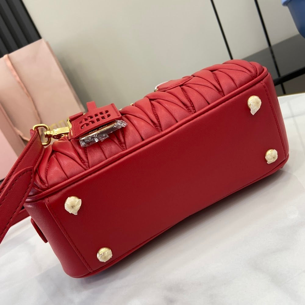 Dragons Bags Miun Miun Luxury Bag --122177