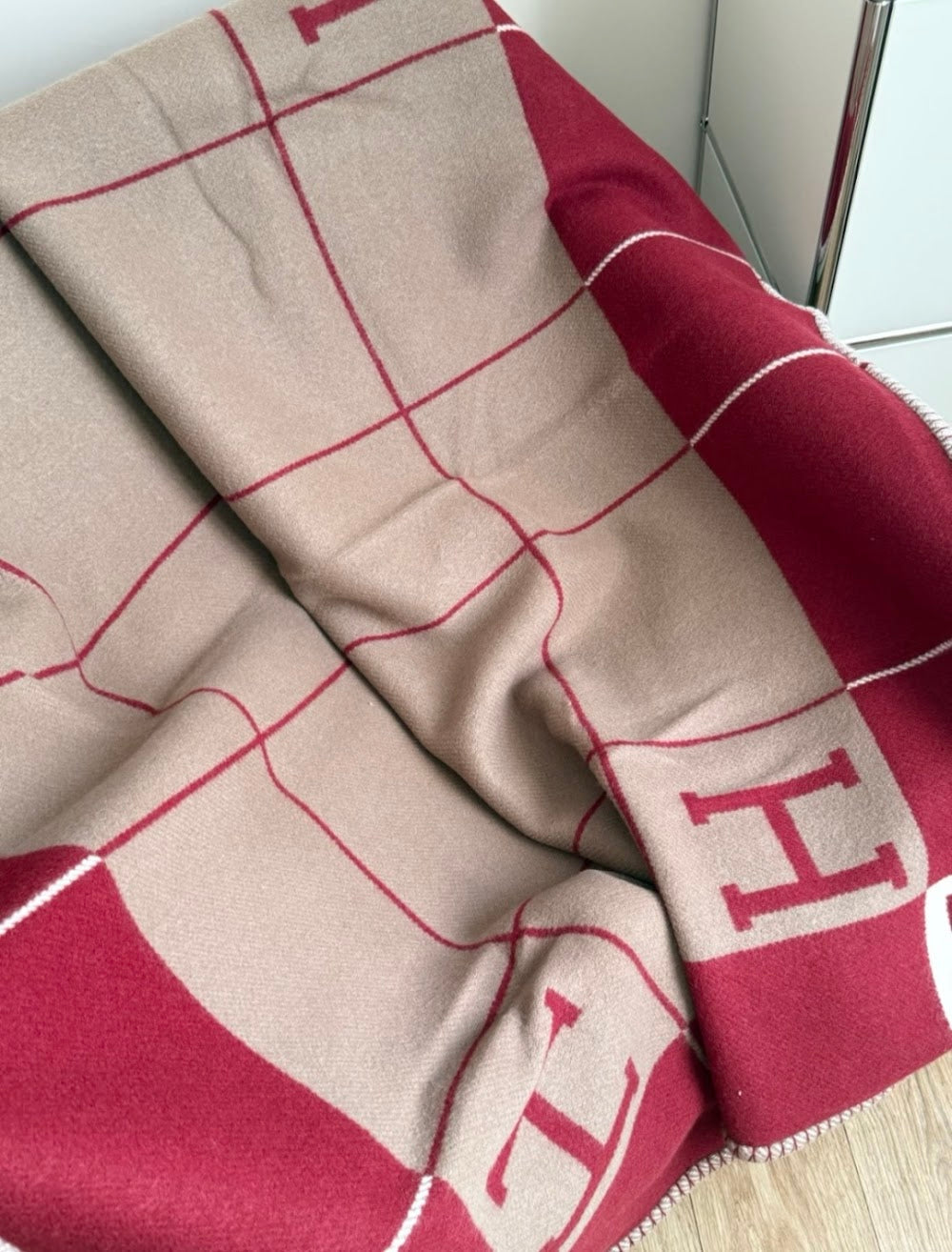 Dragons Bags Premium Designer Scarf --99623