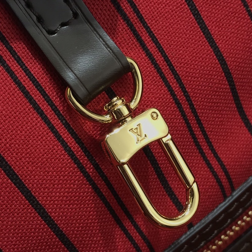 Dragons Bags ln Luxury Bag --97063