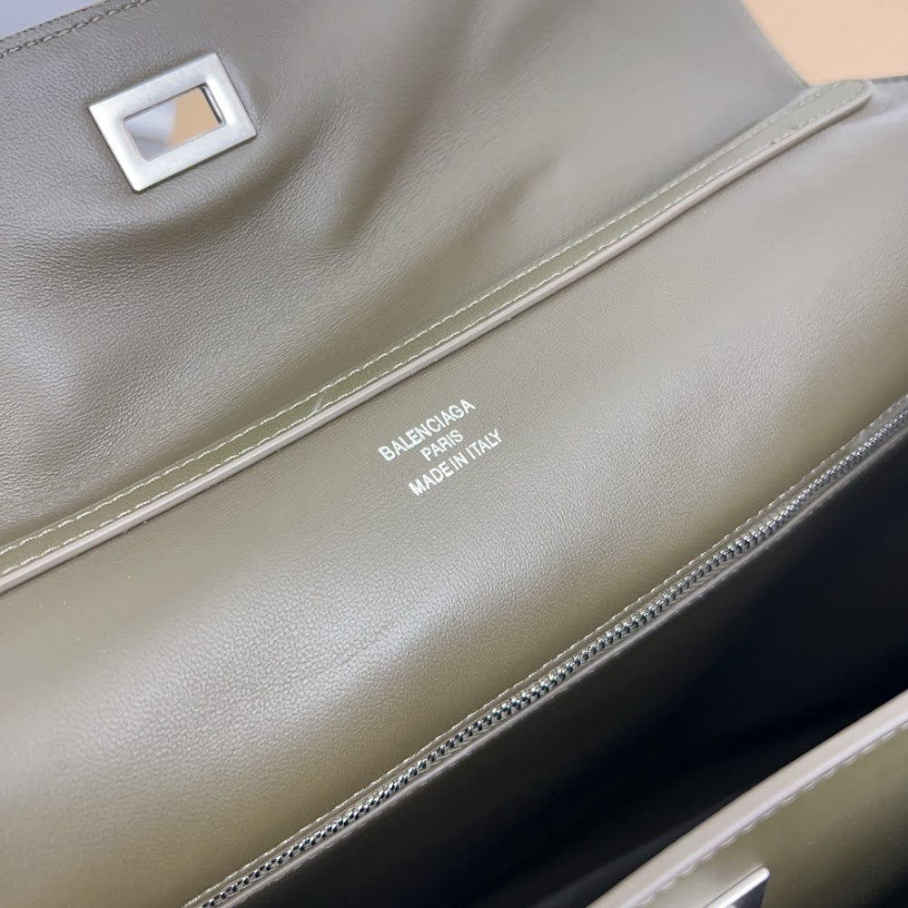 Dragons Bags Balenciaga Luxury Bag --111039