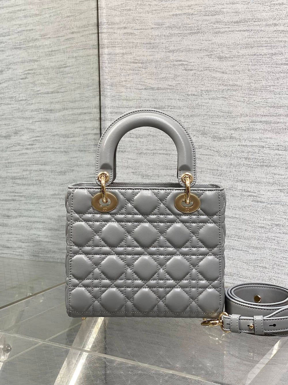 new-designer-premium-bags-nm16899