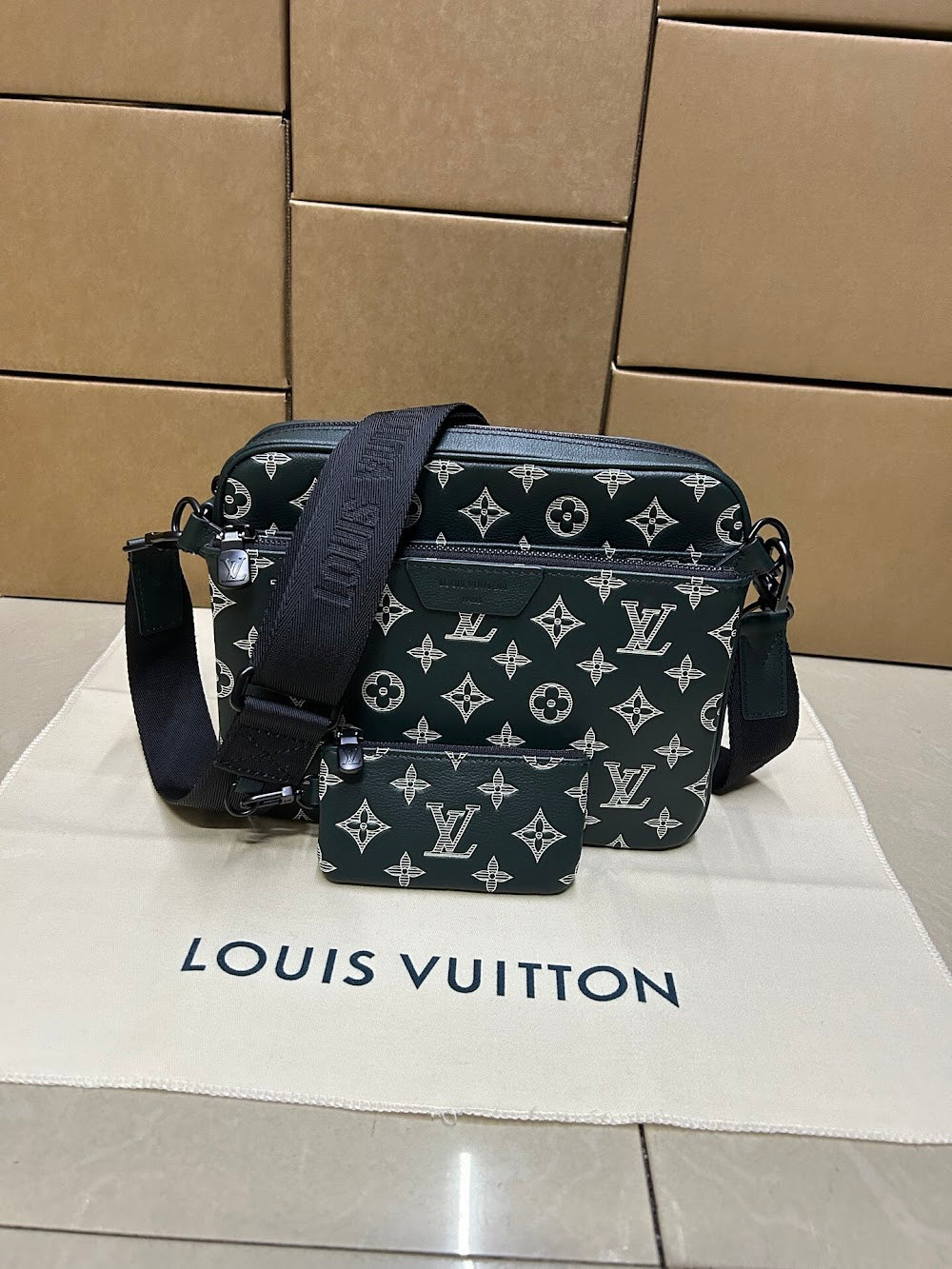 Dragons Bags ln Luxury Bag --95939