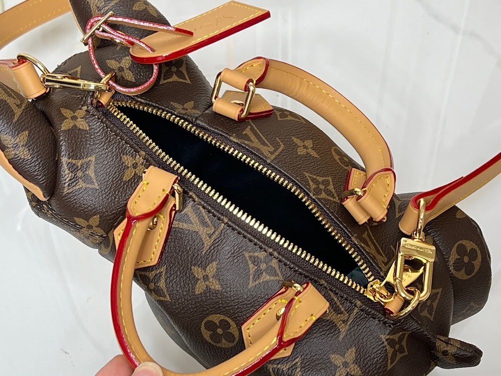 Dragons Bags ln Luxury Bag --77626