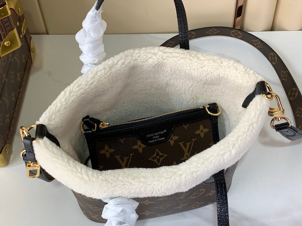 Dragons Bags ln Luxury Bag --62924