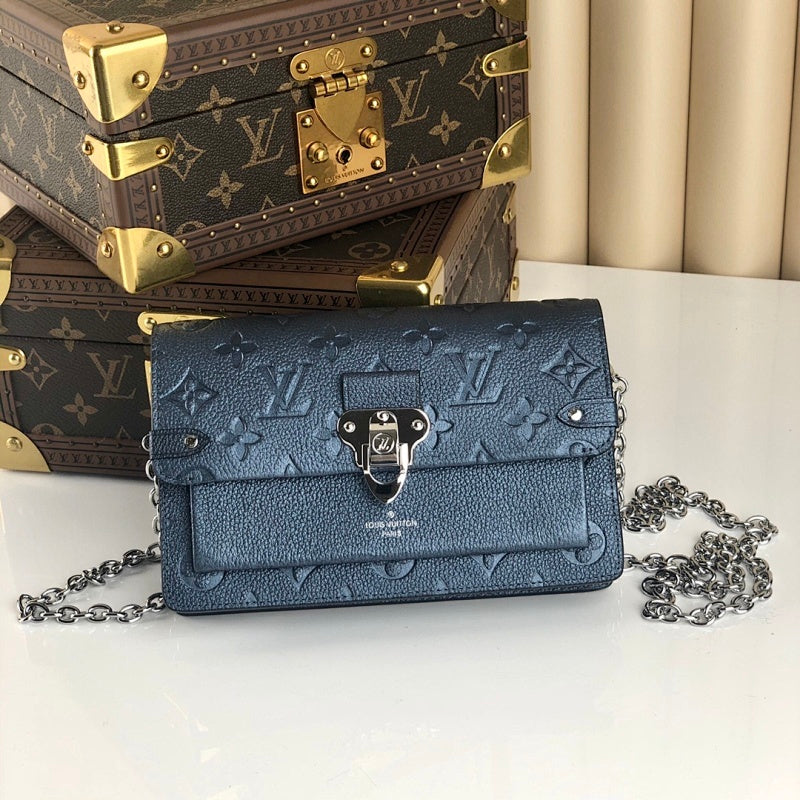 Dragons Bags ln Luxury Bag --66952