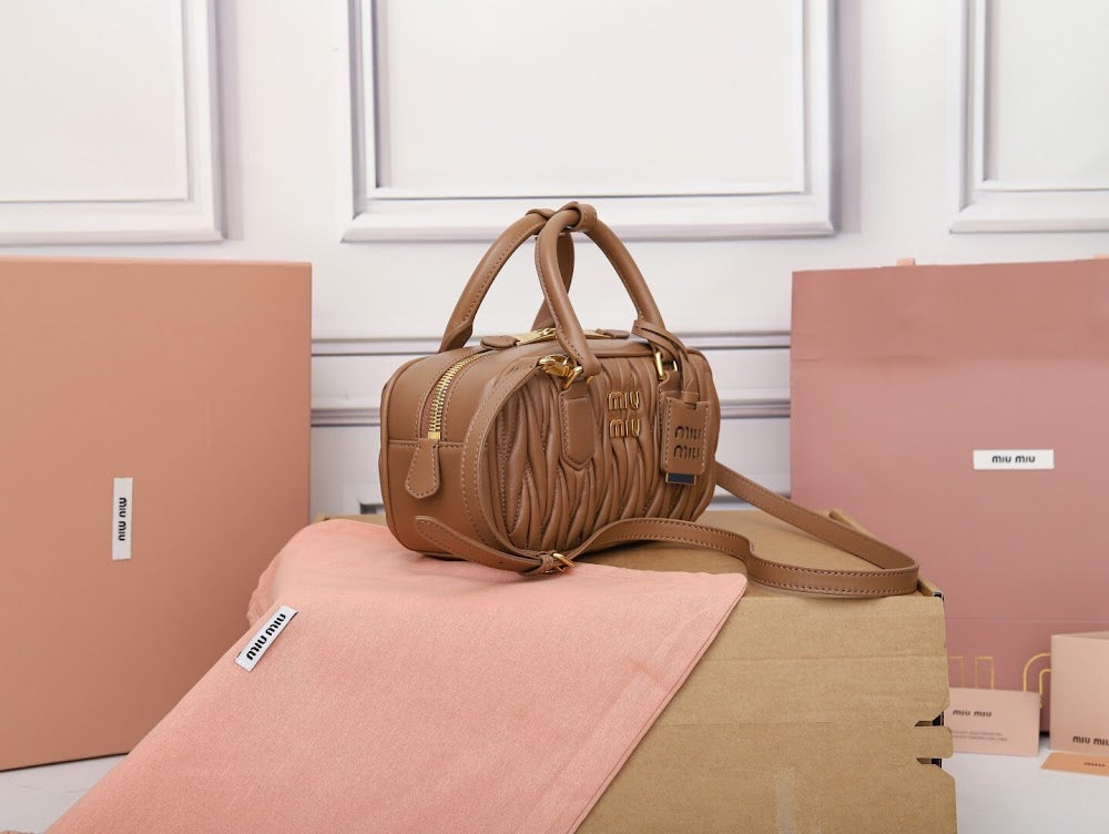 Dragons Bags Miun Miun Luxury Bag --122502