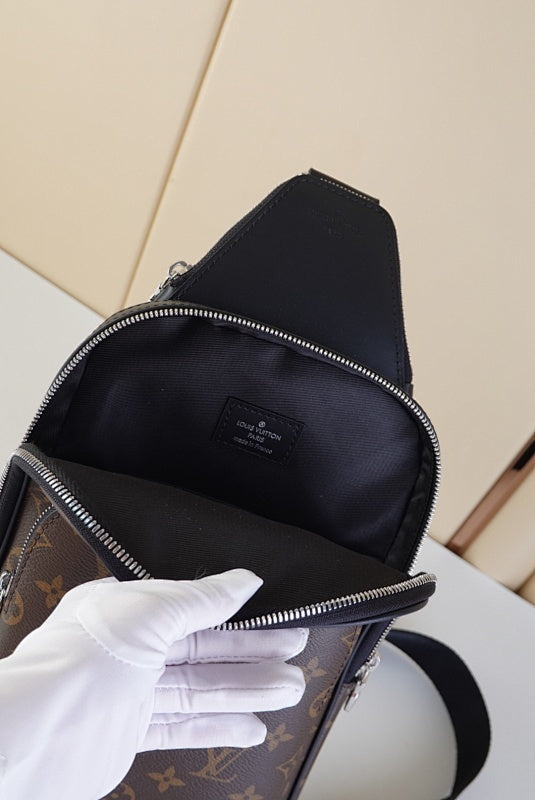 Dragons Bags ln Luxury Bag --61300