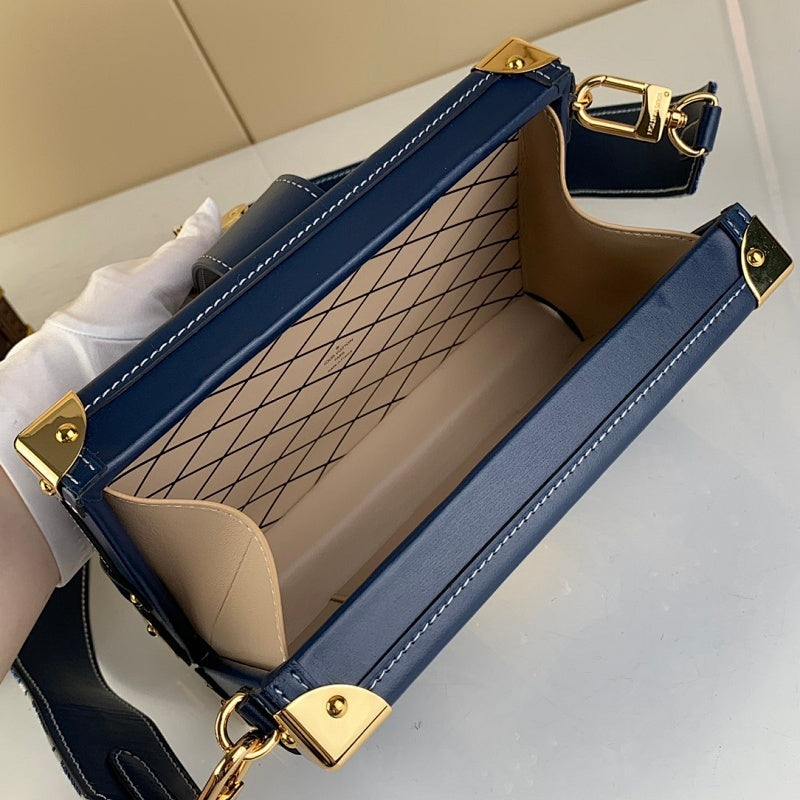 Dragons Bags ln Luxury Bag --60845