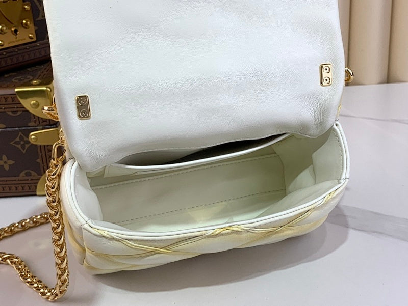 Dragons Bags ln Luxury Bag --56662
