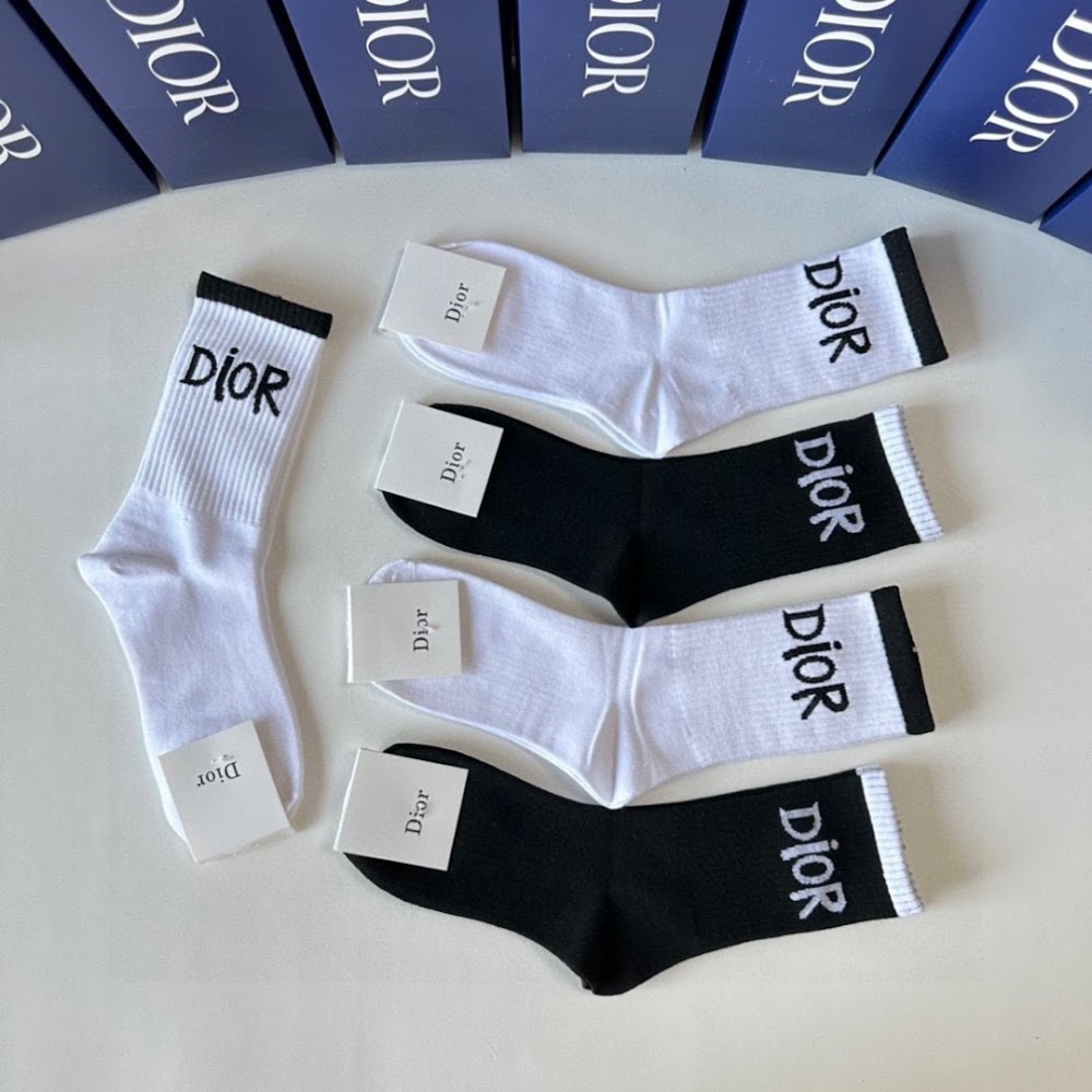 Dragons Bags Premium Luxury Socks --97926