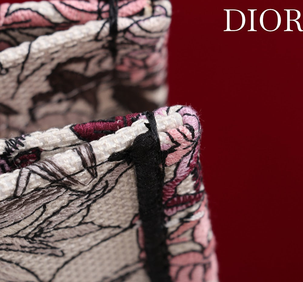Dragons BagsDiorn Luxury Bag --116154