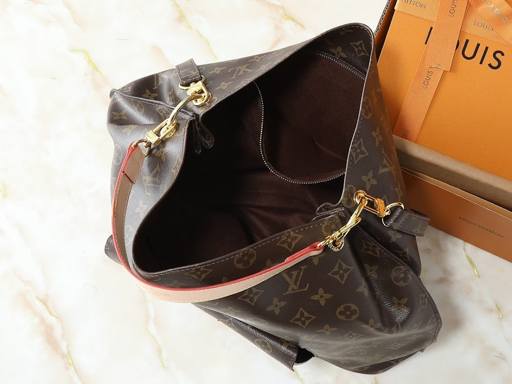 Dragons Bags ln Luxury Bag --77258