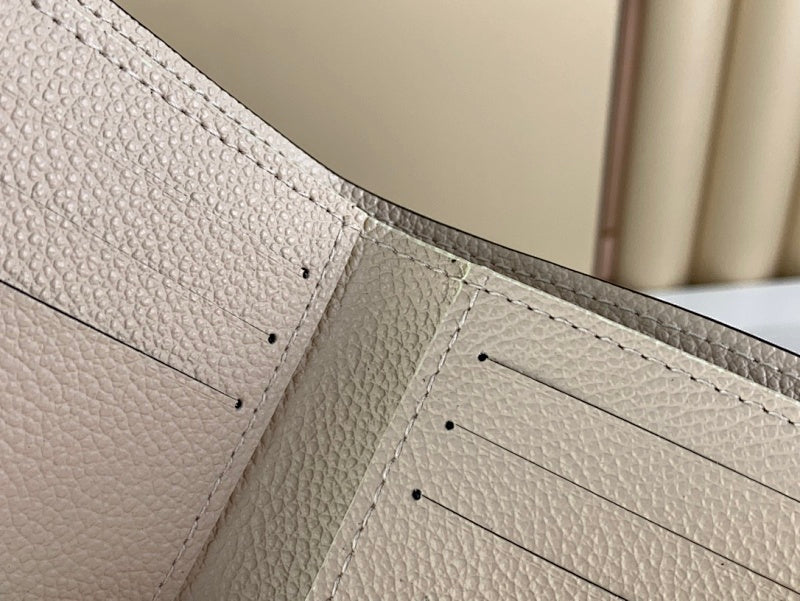 Dragons Bags ln Luxury Bag --61617