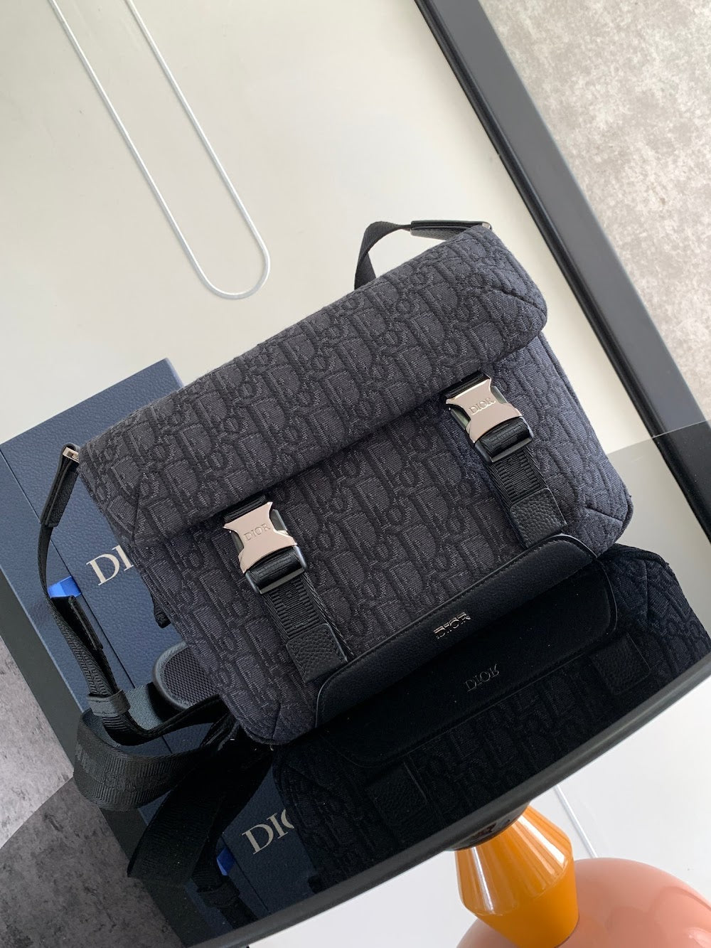 Dragons BagsDiorn Luxury Bag --115181