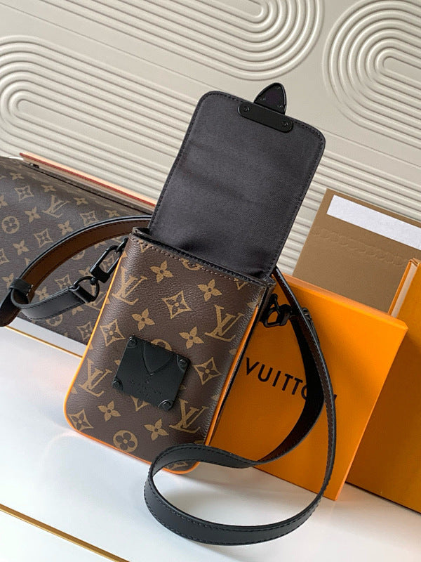 Dragons Bags ln Luxury Bag --70968