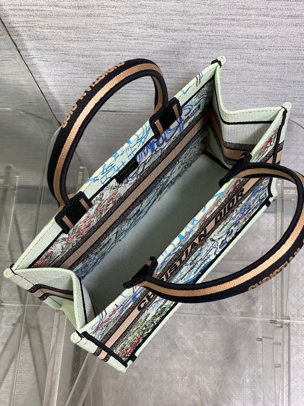 Dragons BagsDiorn Luxury Bag --115729